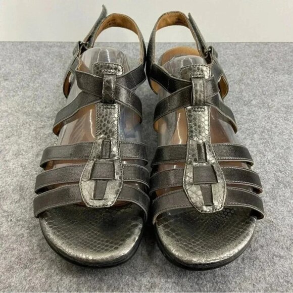 Clarks Artisan Silver Strappy Leather Sandals Women’s Size 9M - Picture 2 of 11